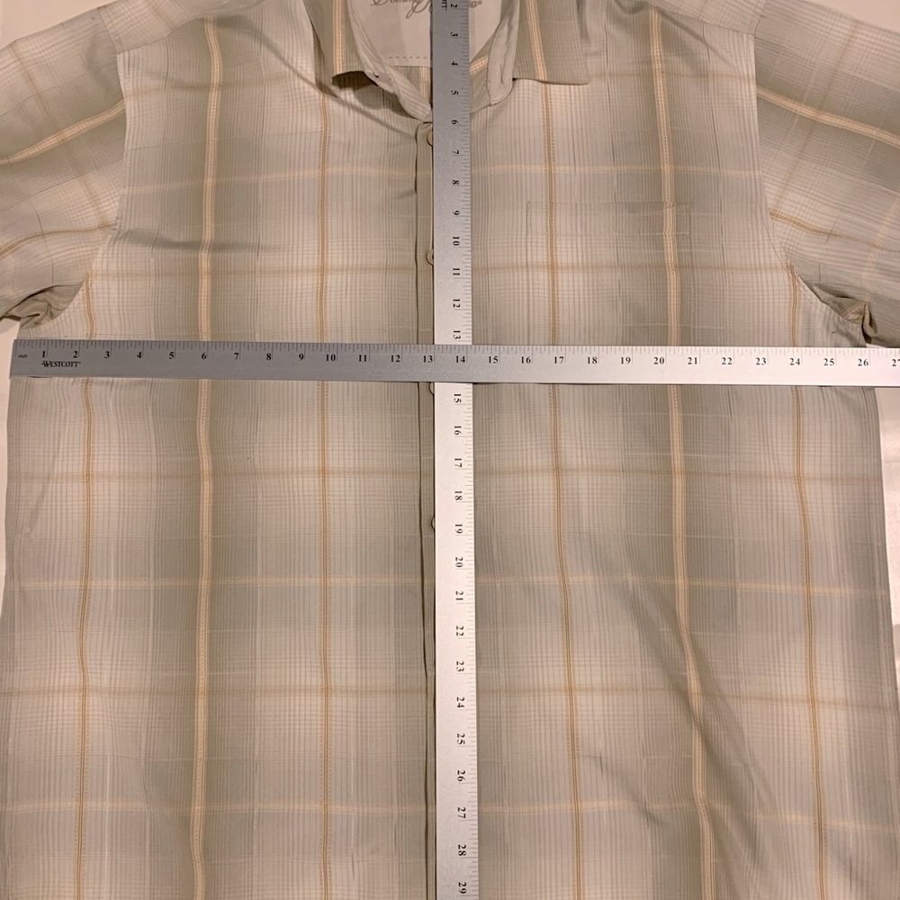 ❗️💲SALE💲❗️Tommy Bahama camp shirt NWOT - Picture 4 of 5